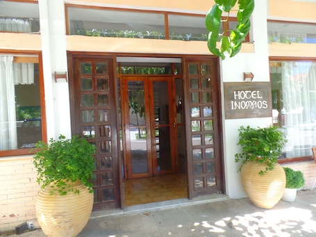 Entrada de la propiedad