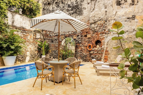 Hotel El Marqués By GEH Suites