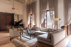 View from property - Hotel El Marqués By GEH Suites (Cartagena)