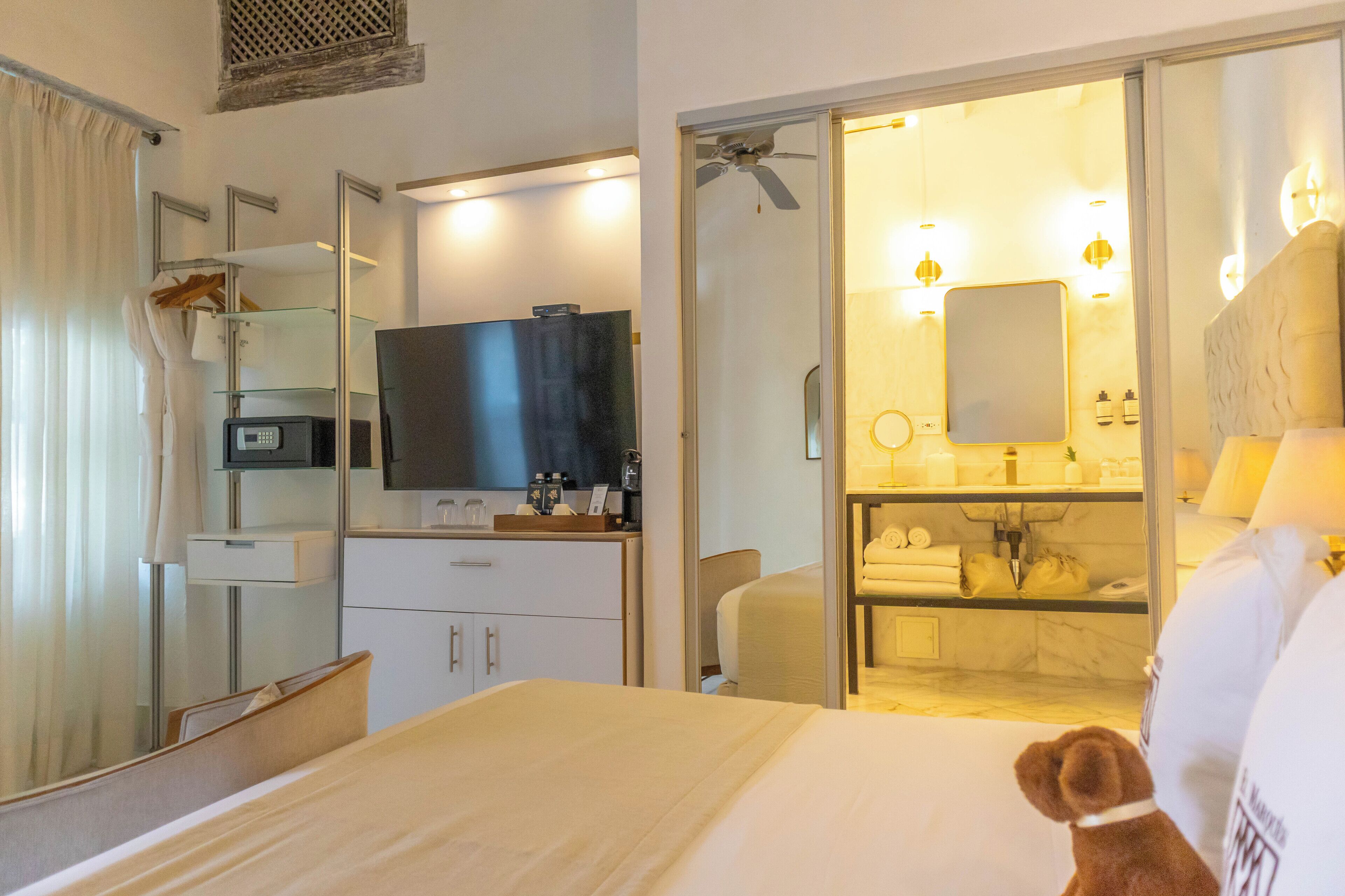 Photo - El Marques Hotel Boutique By GEH Suites