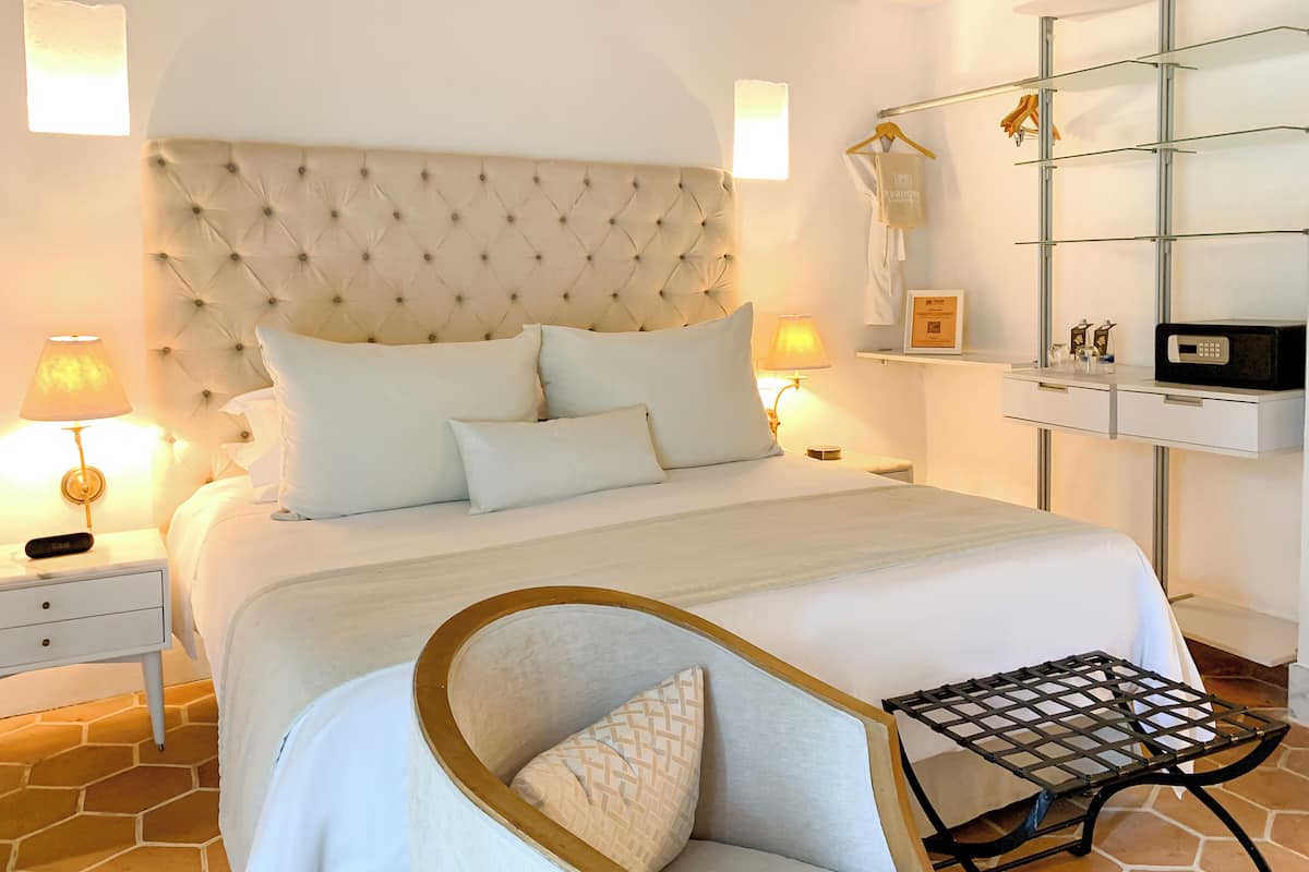 1 habitación, ropa de cama de alta calidad y minibar