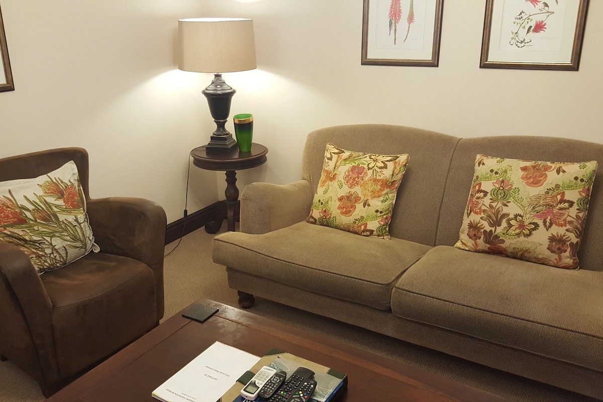 1 Bedroom 1 Bath #25 | Living room | TV, DVD player
