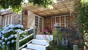 2 Bedroom 2 Bathroom #23 | Porch