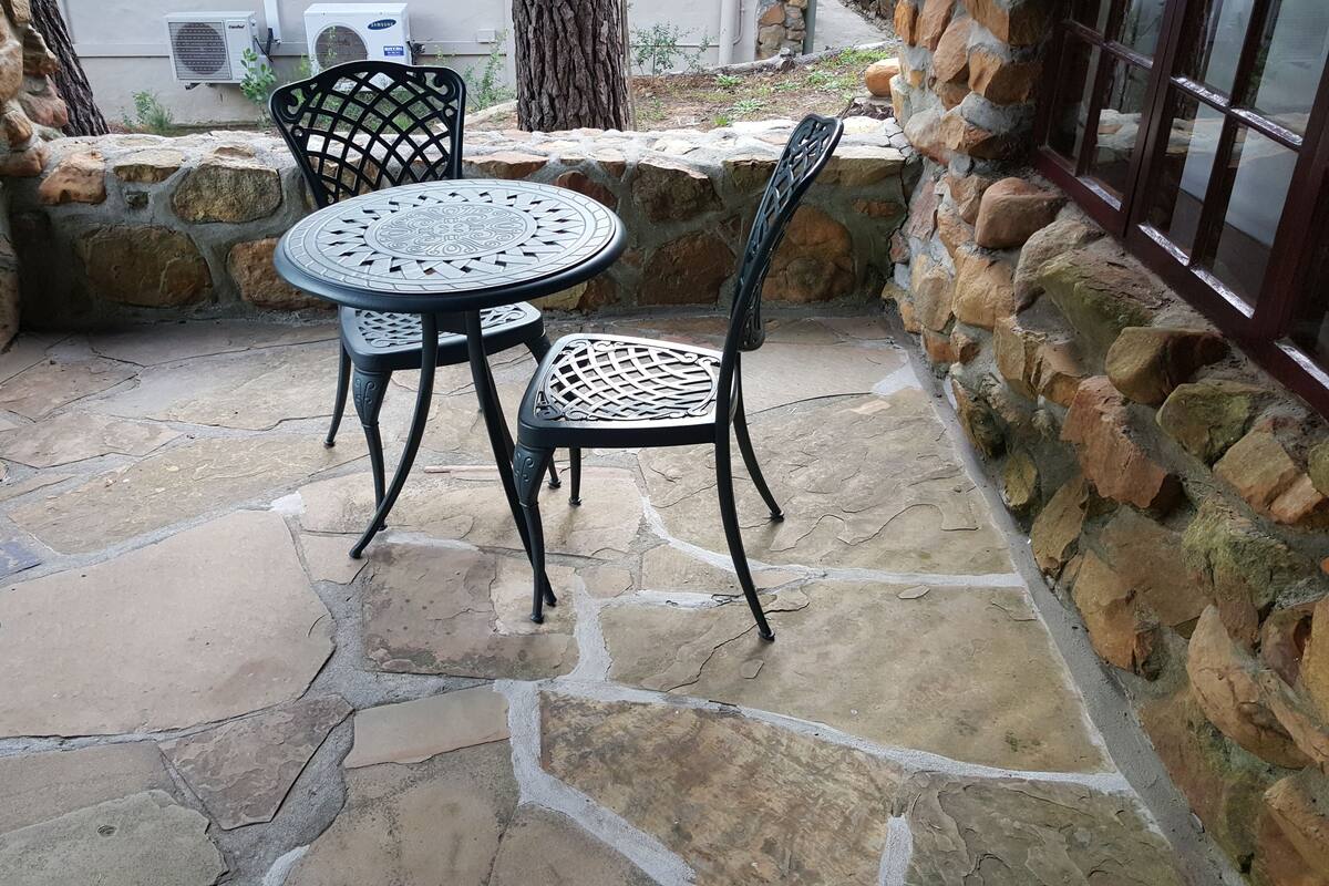 1 Bedroom 2 Bathroom Balcony #15 | Terraza o patio