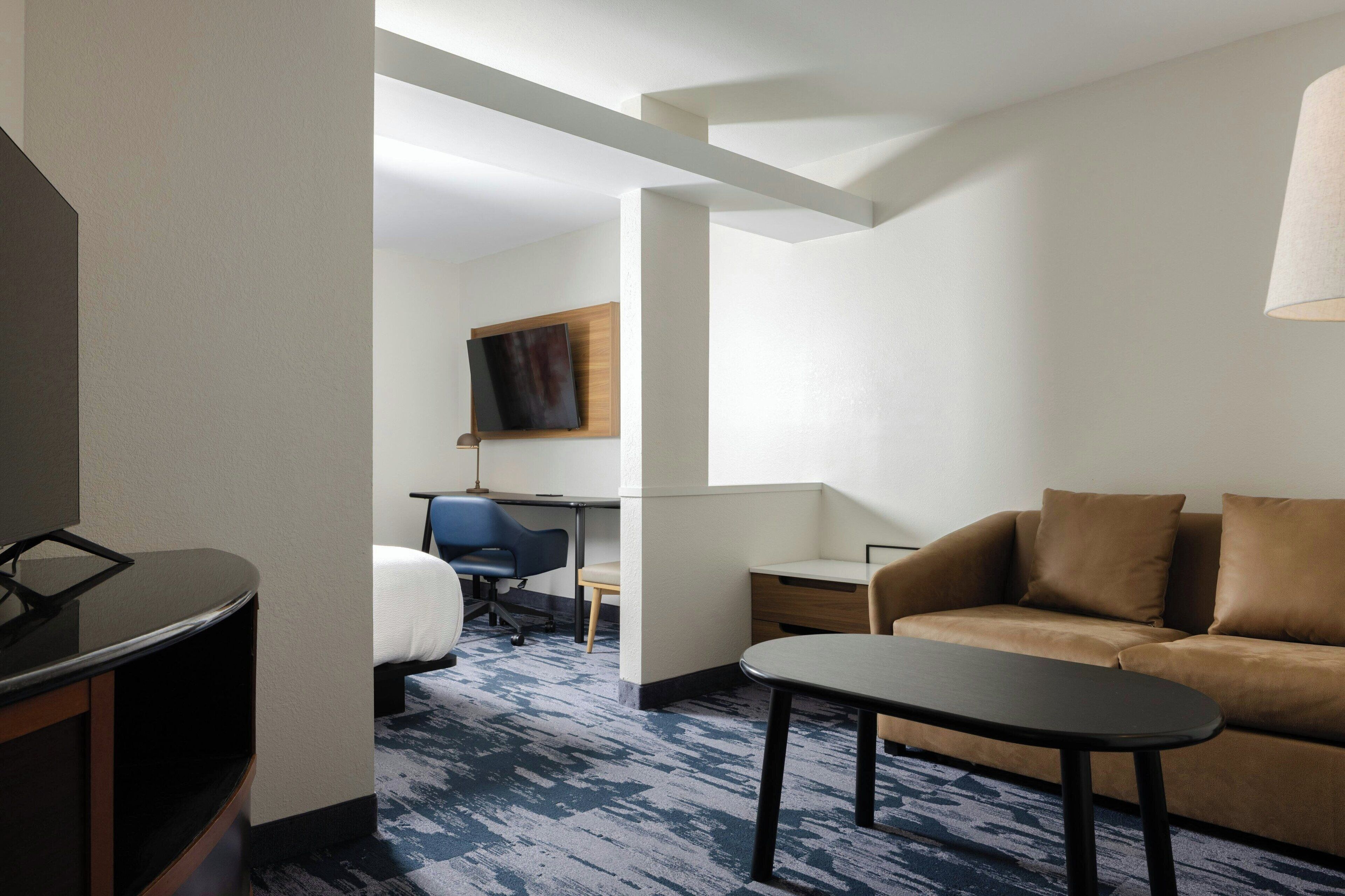 Studio Suite, 2 Double Beds | Desk, blackout drapes, iron/ironing board, free cribs/infant beds