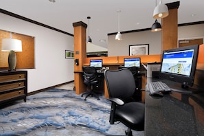 Business centre - Fairfield Inn & Suites by Marriott Miami Airport South (Miami)