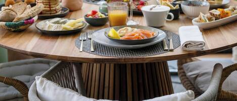 Breakfast, lunch, dinner served; Mediterranean cuisine, garden views