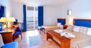 Premium bedding, minibar, in-room safe, desk - Xenia (Aristotelis)