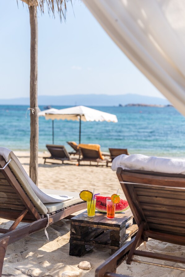 Private beach, beach cabanas, sun loungers, beach umbrellas
