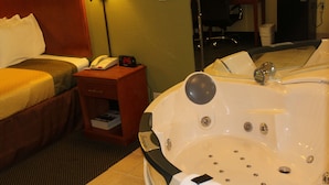 Suite, 1 Tempat Tidur King, Bebas Asap Rokok (Jacuzzi)