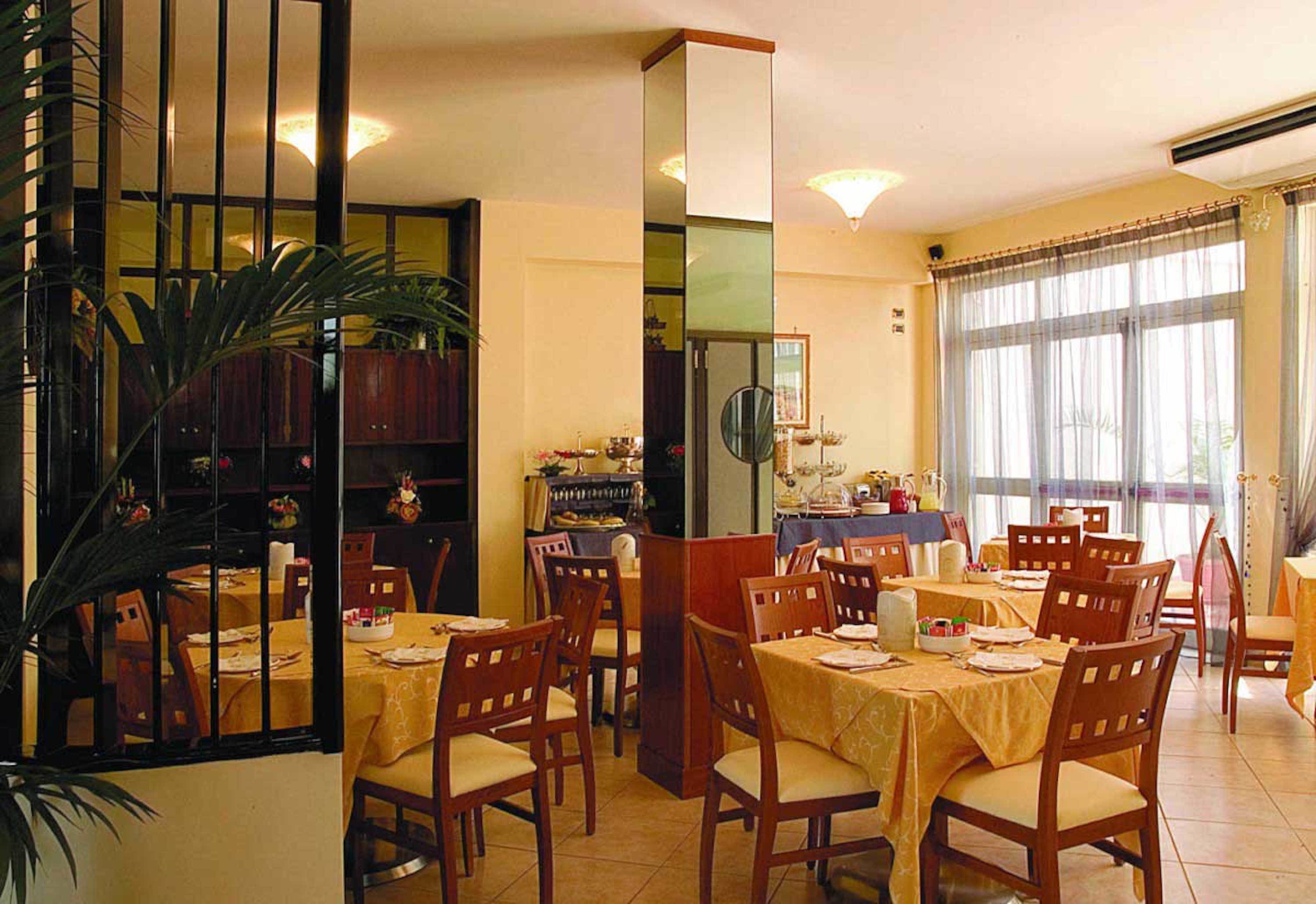 daily buffet breakfast (eur 6 per person)