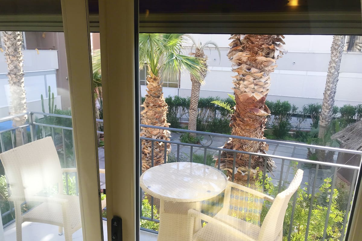 Classic Room, Non Smoking, Garden View | Balcony