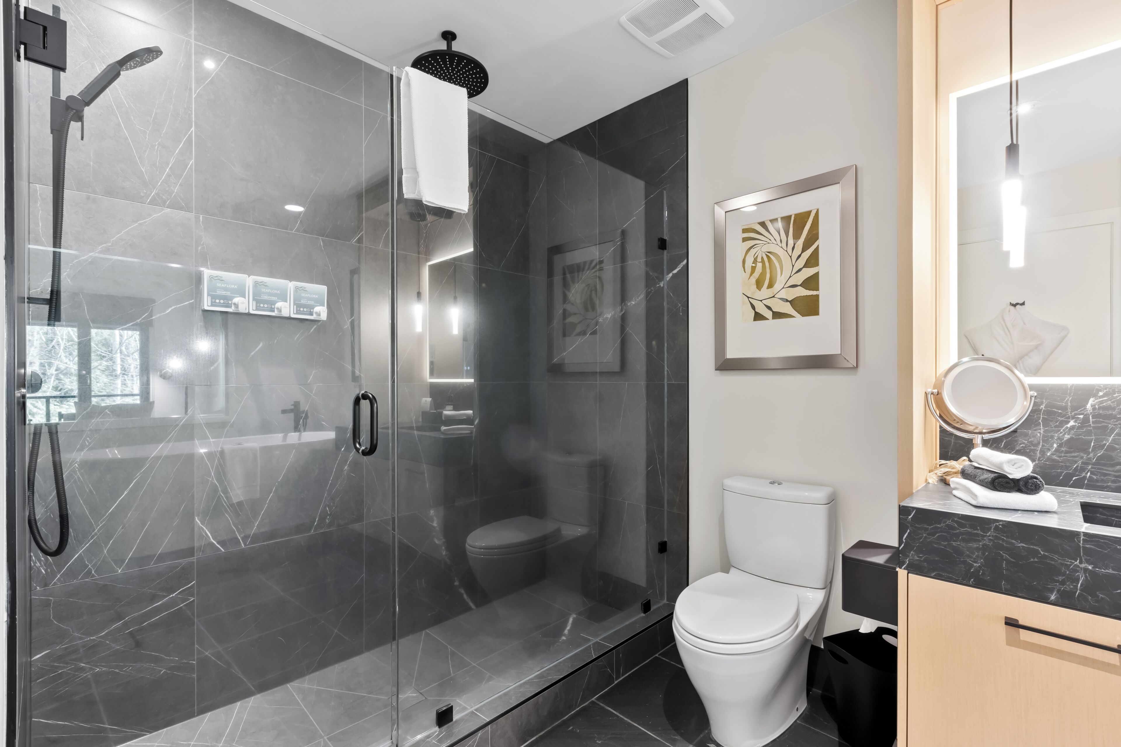 studio lodge | bathroom | separate bathtub and shower, deep-soaking bathtub, rainfall showerhead