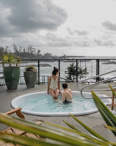 Black Rock Oceanfront Resort