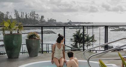 Black Rock Oceanfront Resort