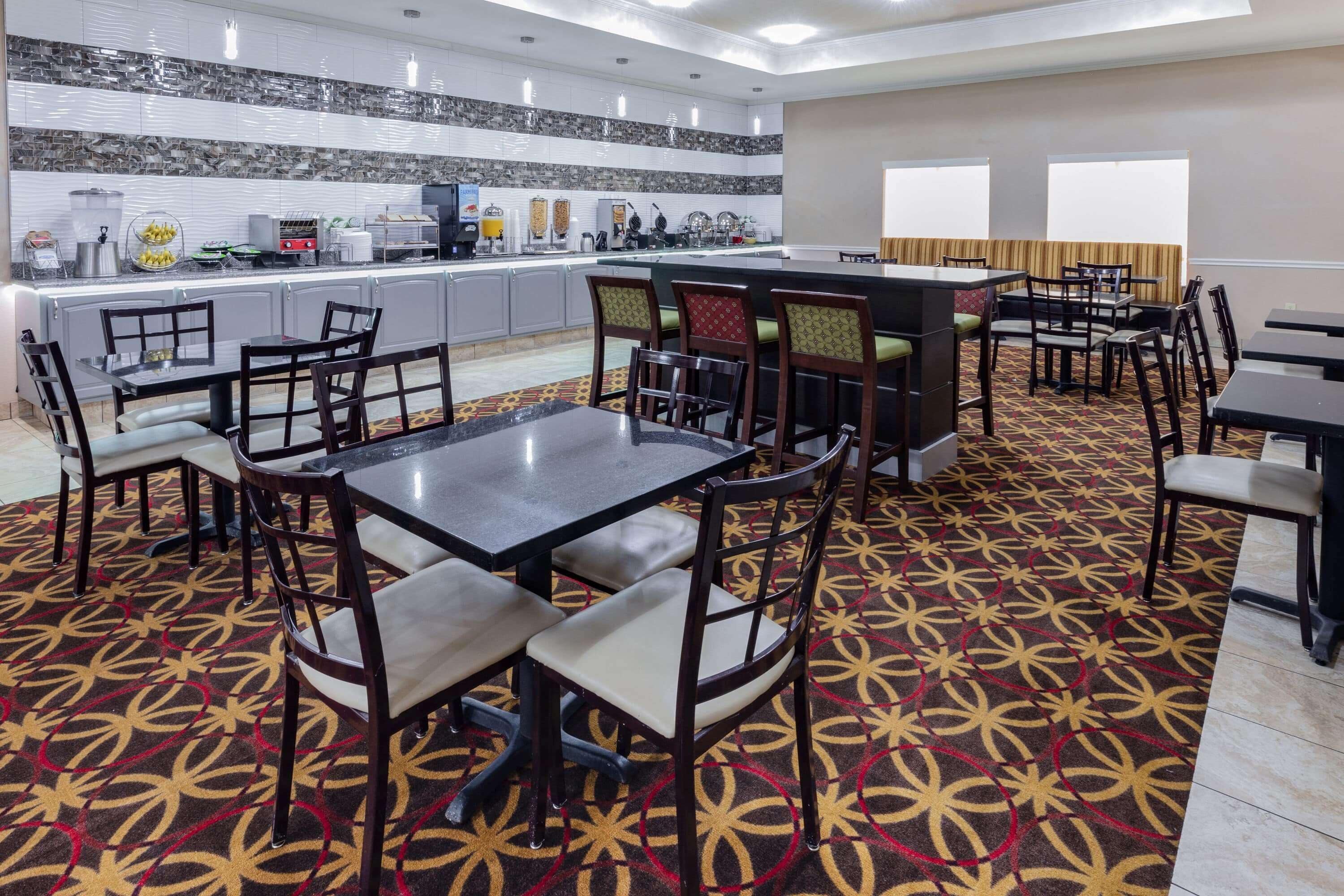 Free daily full breakfast 