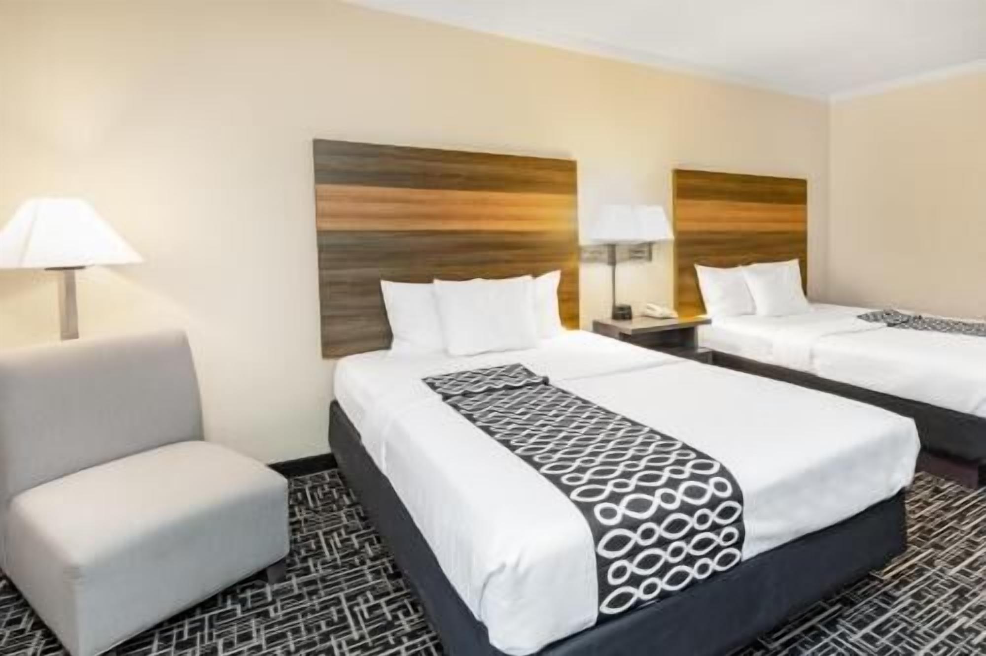 Ropa de cama de alta calidad y escritorio 