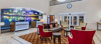La Quinta Inn & Suites by Wyndham Garland Harbor Point