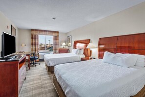 In-room safe, iron/ironing board, free cribs/infant beds, WiFi - Hilton Garden Inn Starkville (Starkville)