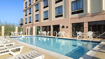 Seasonal outdoor pool