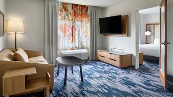 Suite – executive, 1 kingsize-seng med sovesofa | Sengetøy av topp kvalitet, safe på rommet og skrivebord