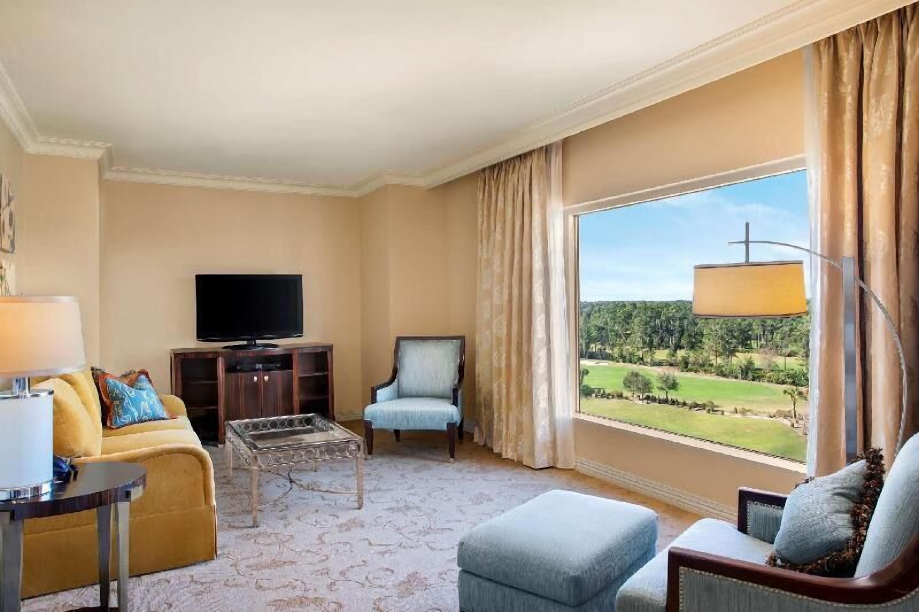 Living area | 55-inch LCD TV with cable channels, TV, pay films
