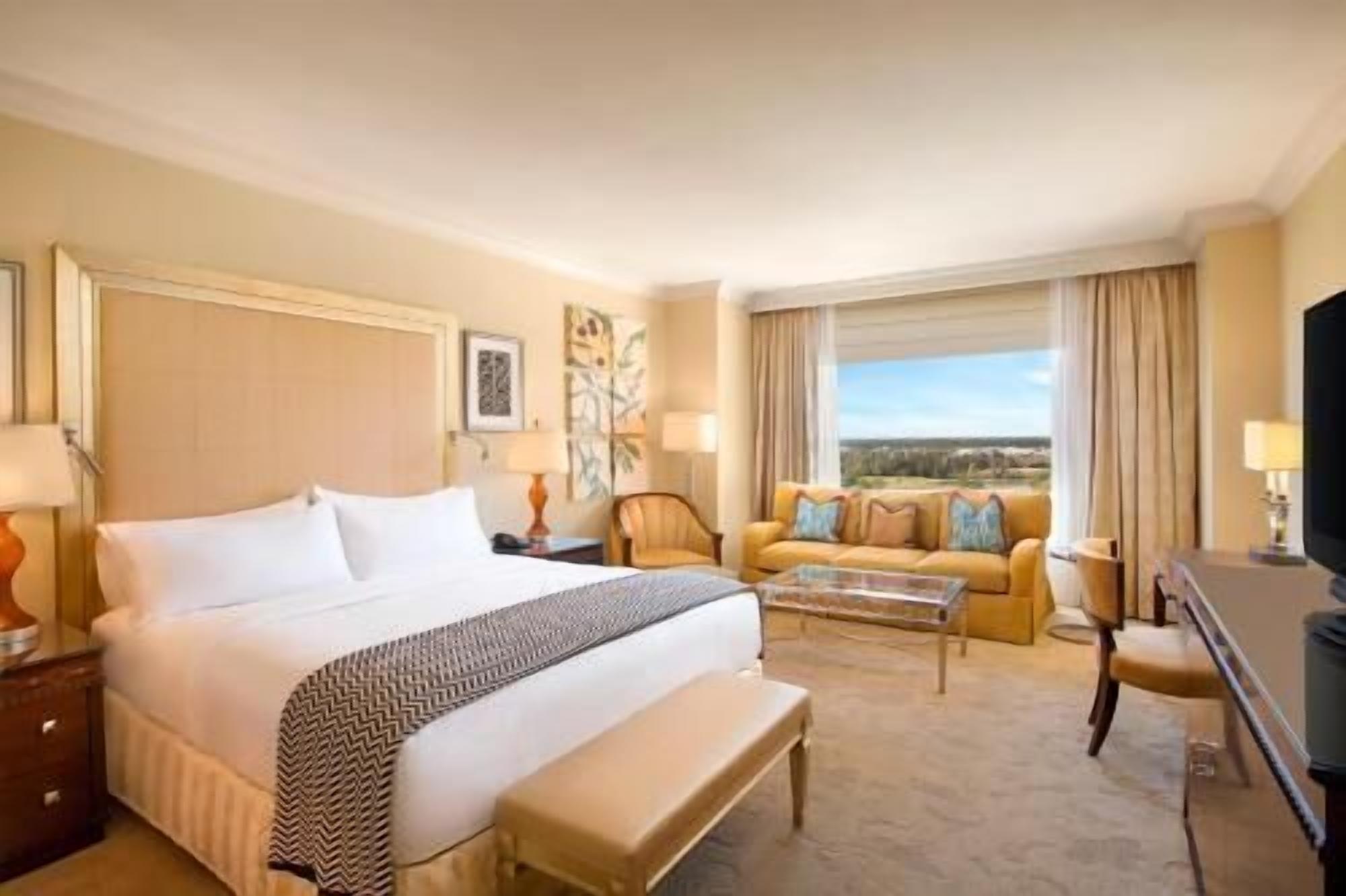 1 bedroom, Frette Italian sheets, premium bedding, pillow-top beds