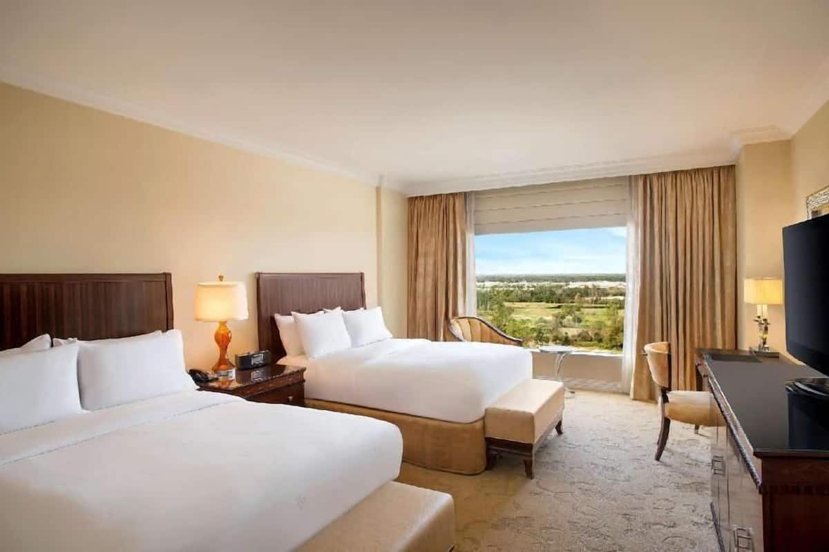 1 bedroom, Frette Italian sheets, premium bedding, pillow-top beds
