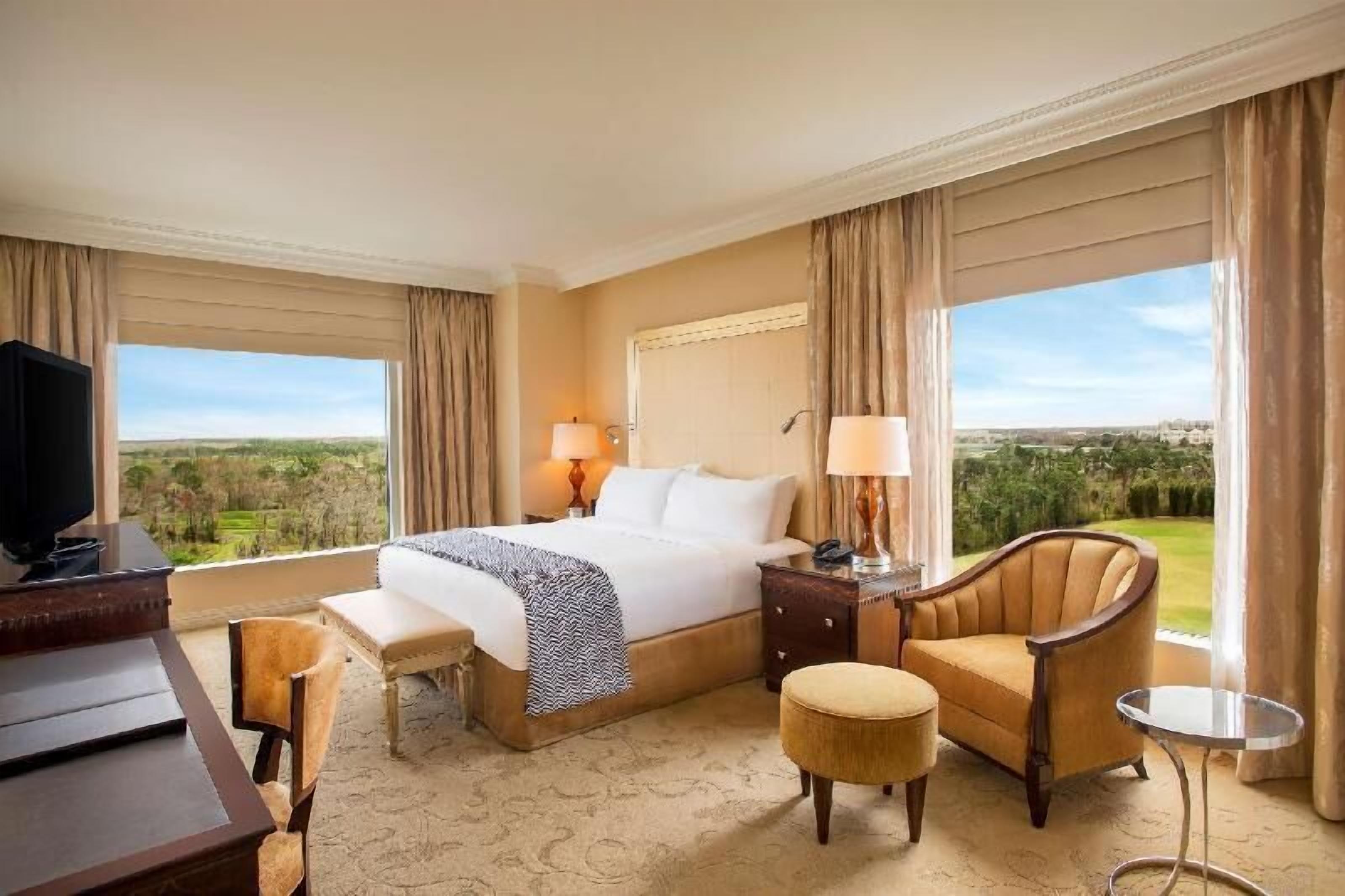 1 bedroom, Frette Italian sheets, premium bedding, pillow-top beds