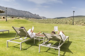 Sun deck