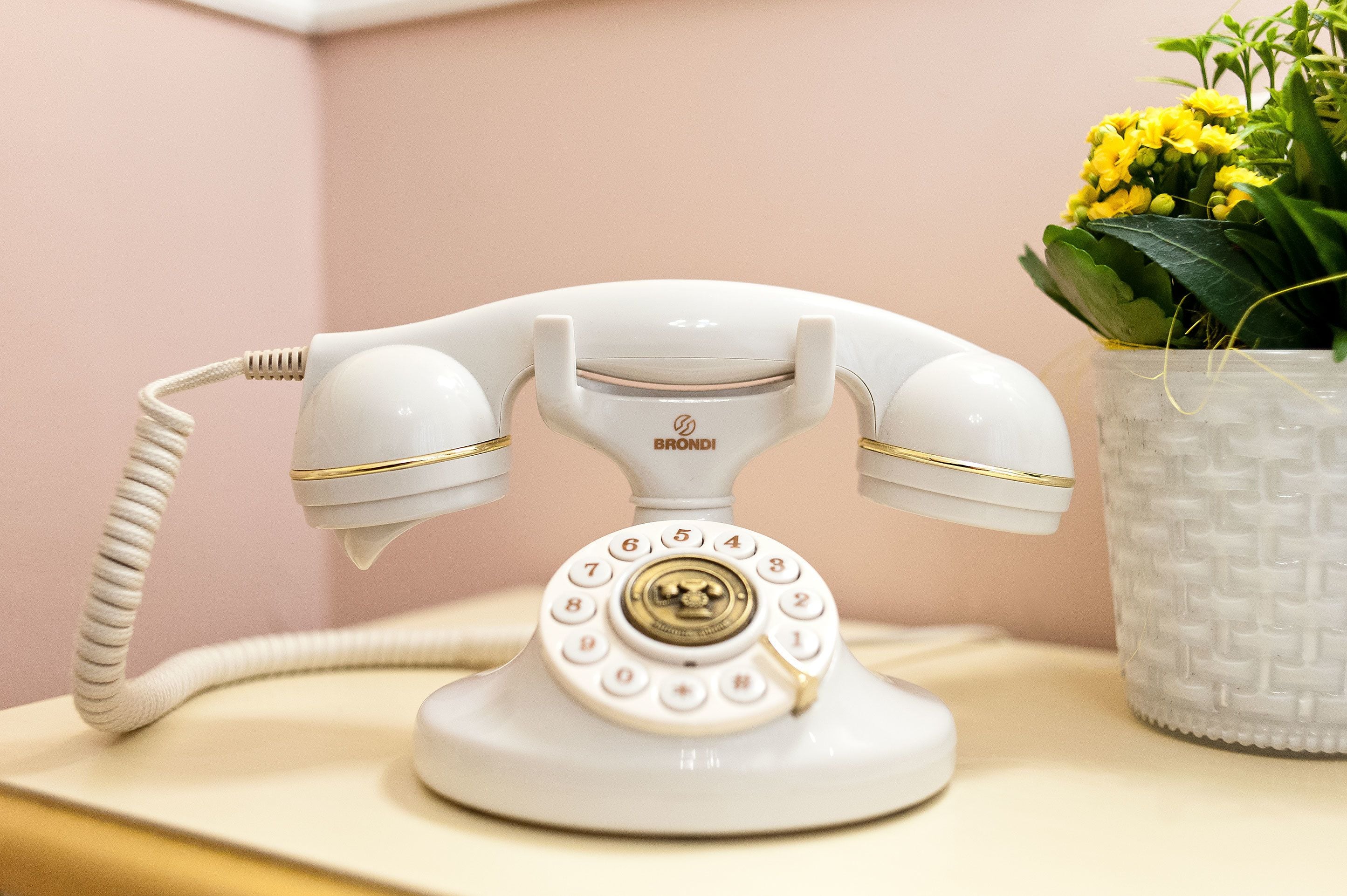 double or twin room | desk, free wifi, bed sheets, wheelchair access