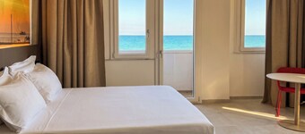 B&B HOTEL Pesaro Des Bains