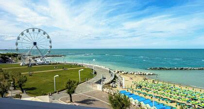 B&B HOTEL Pesaro Des Bains