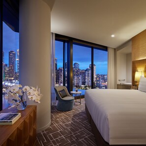 Panoramic Suite (Pacific Club Access) - Pan Pacific Melbourne (South Wharf)