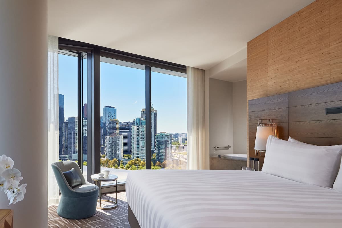 Panoramic Suite (Pacific Club Access) | 1 bedroom, premium bedding, minibar, in-room safe