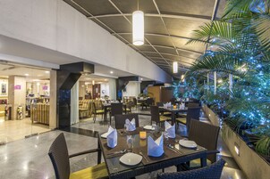 Se sirven desayunos, almuerzos y cenas