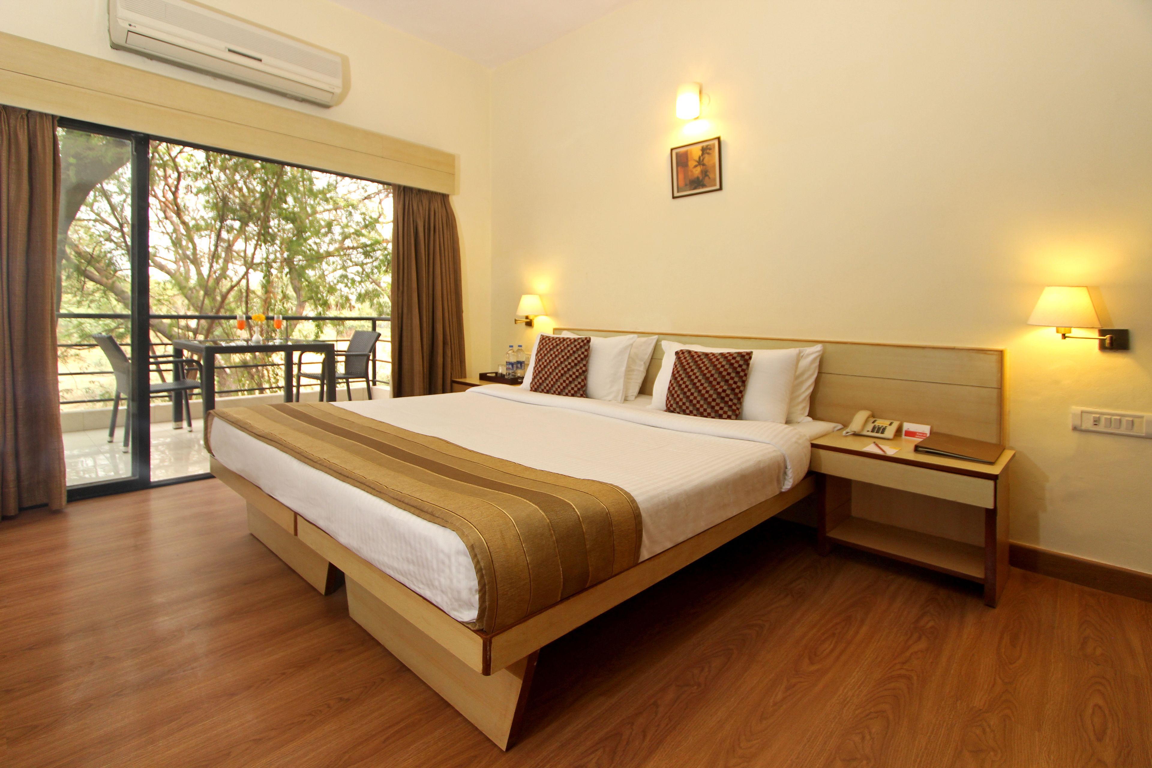 Semi Deluxe Room | Premium bedding, in-room safe, desk, iron/ironing board