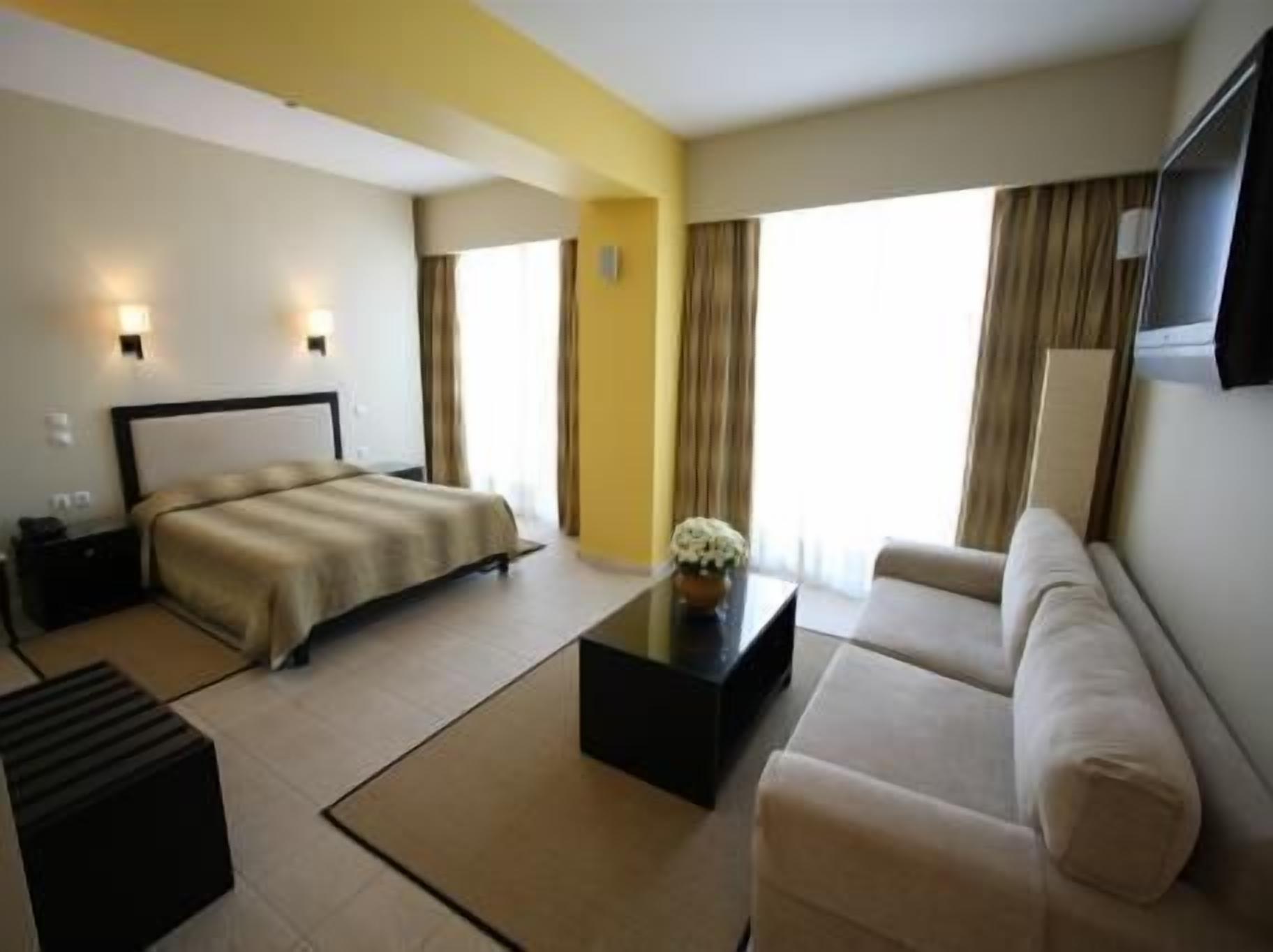 in-room safe, desk, blackout curtains, soundproofing