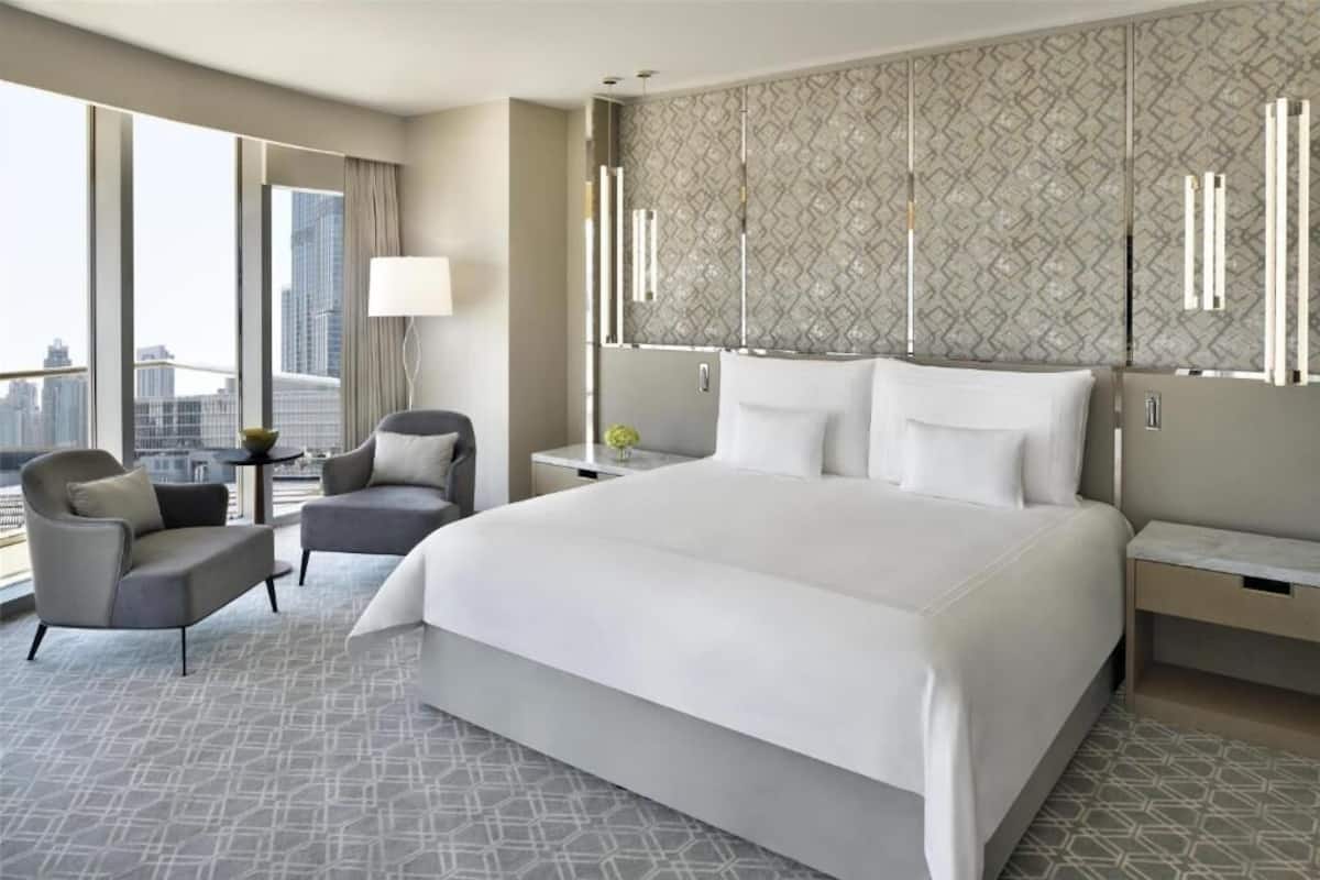 Ropa de cama de alta calidad y minibar