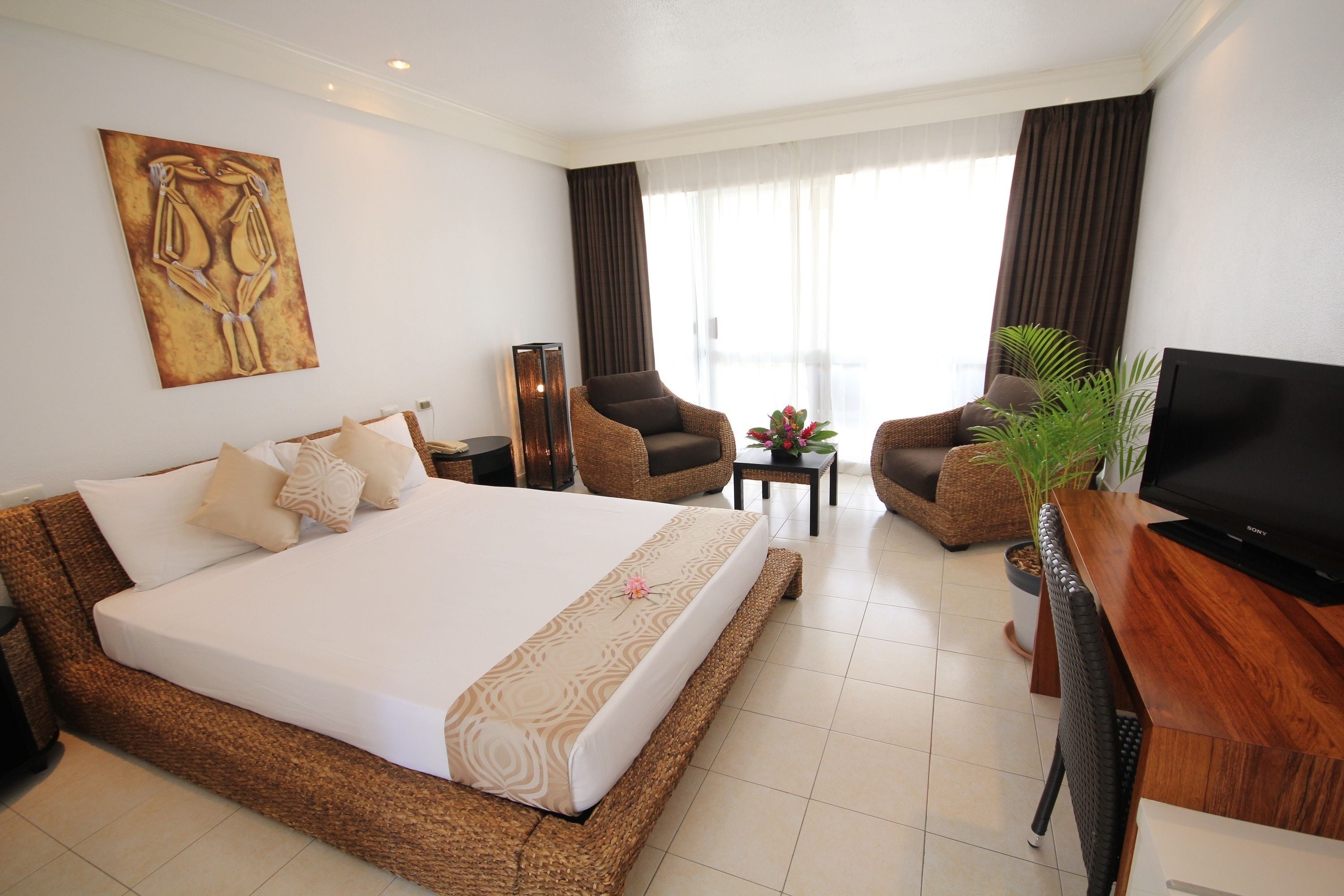 Superior Orchid Room | Premium bedding, in-room safe, desk, blackout curtains