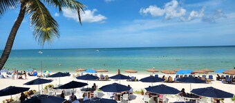 Vanderbilt Beach Resort