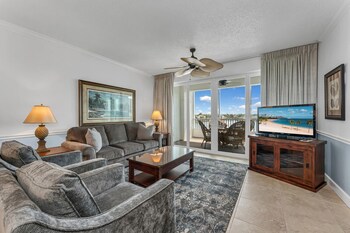 32-inch flat-screen TV with cable channels, TV at Vanderbilt Beach Resort