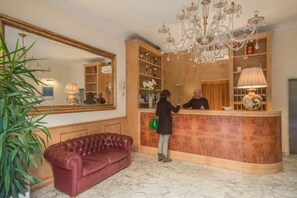 Reception - Hotel La Pace (Pontedera)