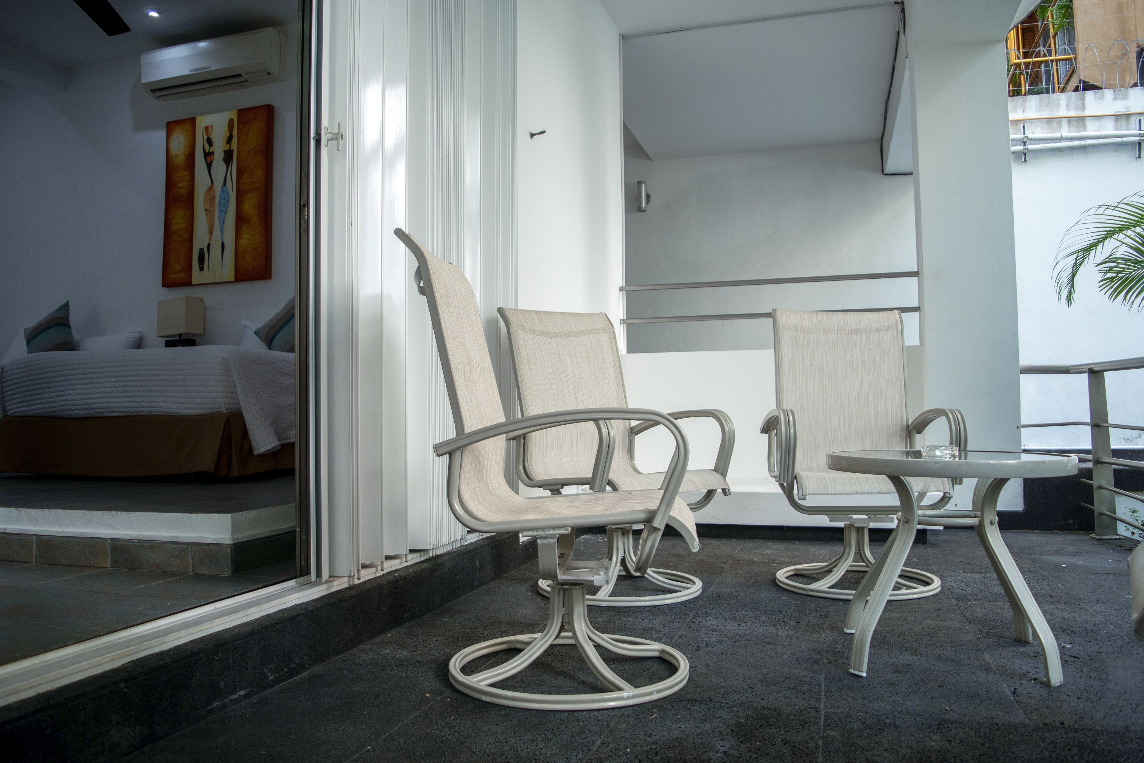 studio suite | terrace/patio