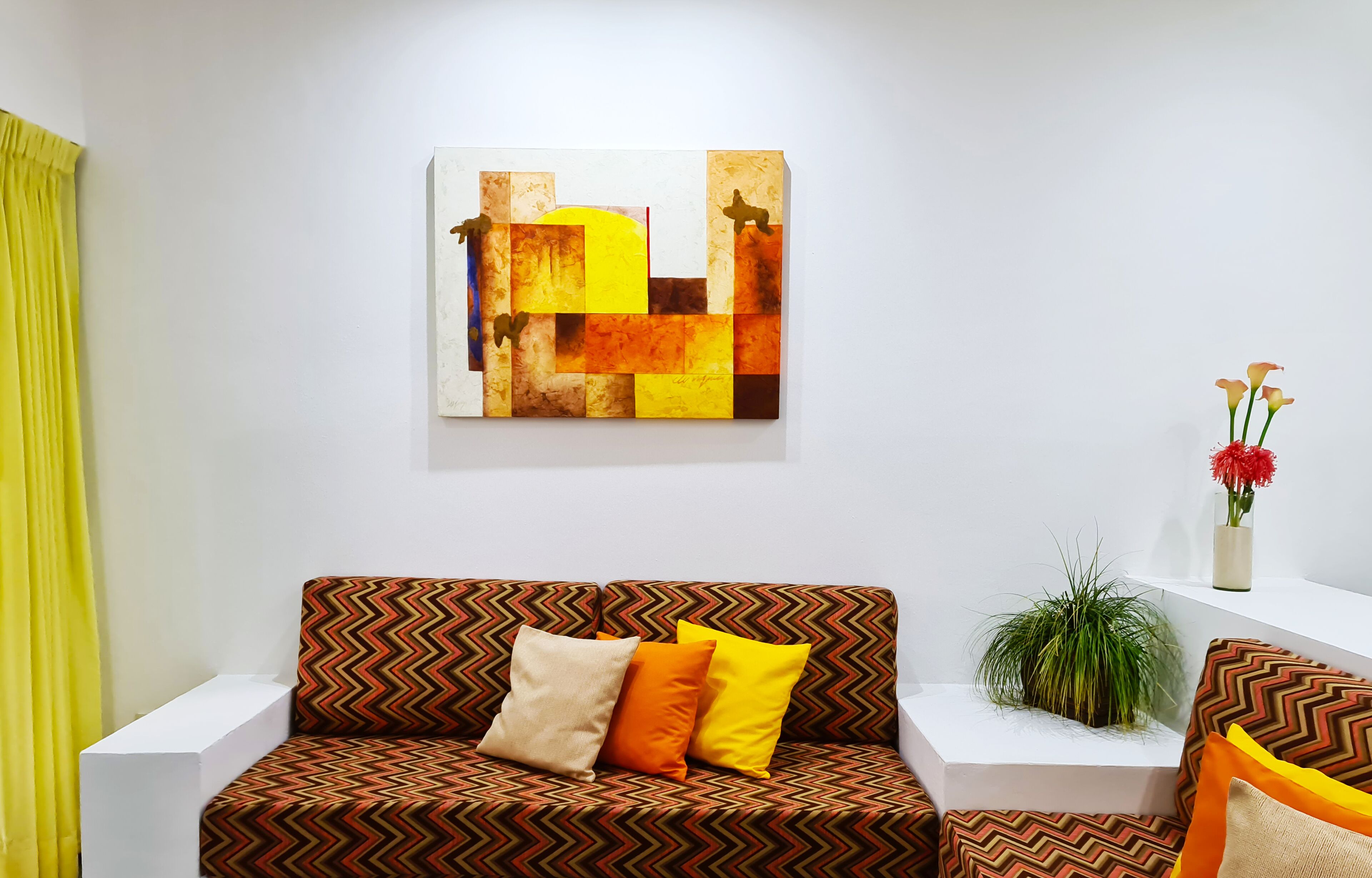 superior condo | living area | 40-inch flat-screen tv with cable channels, tv