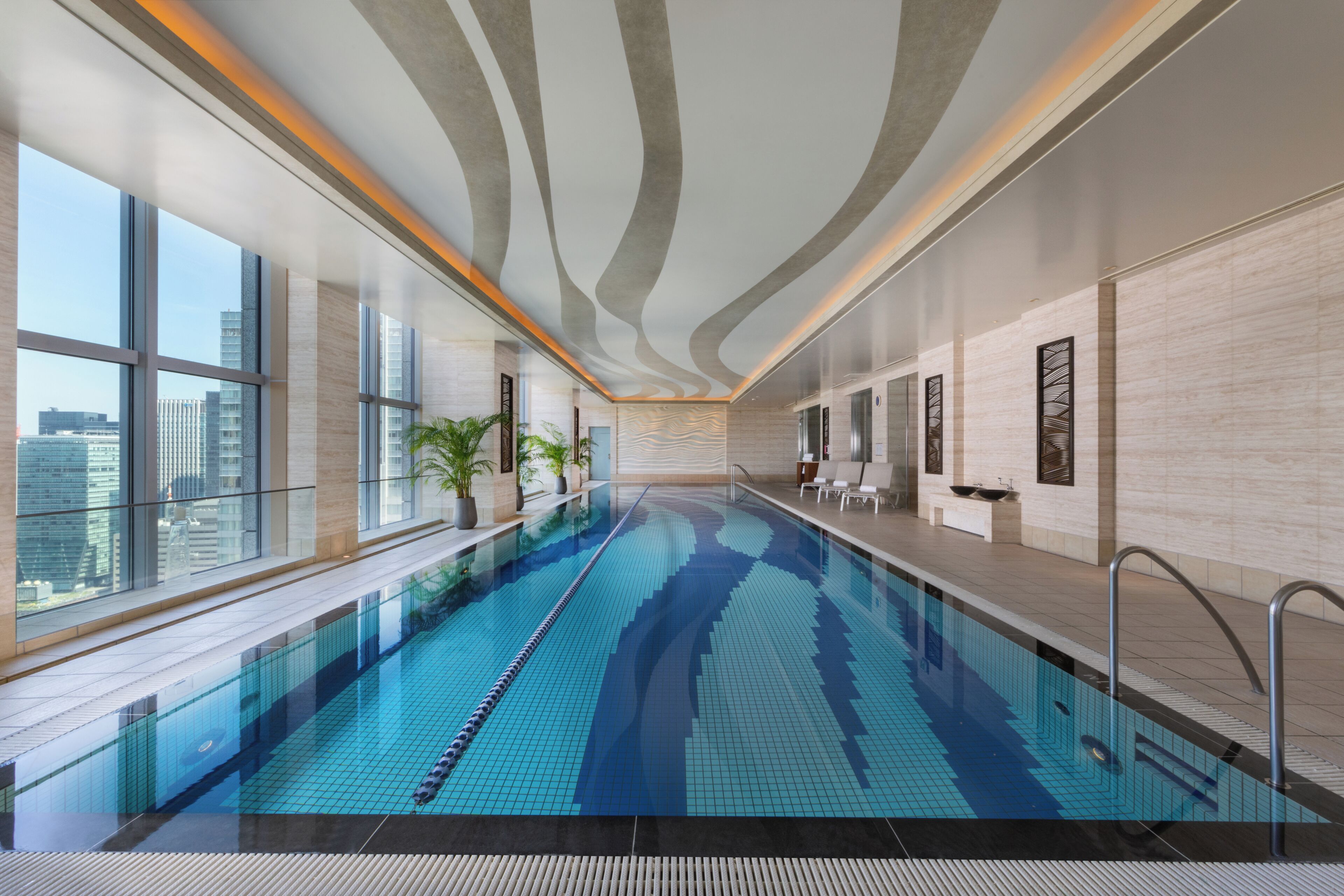 Indoor pool, lifeguards on site