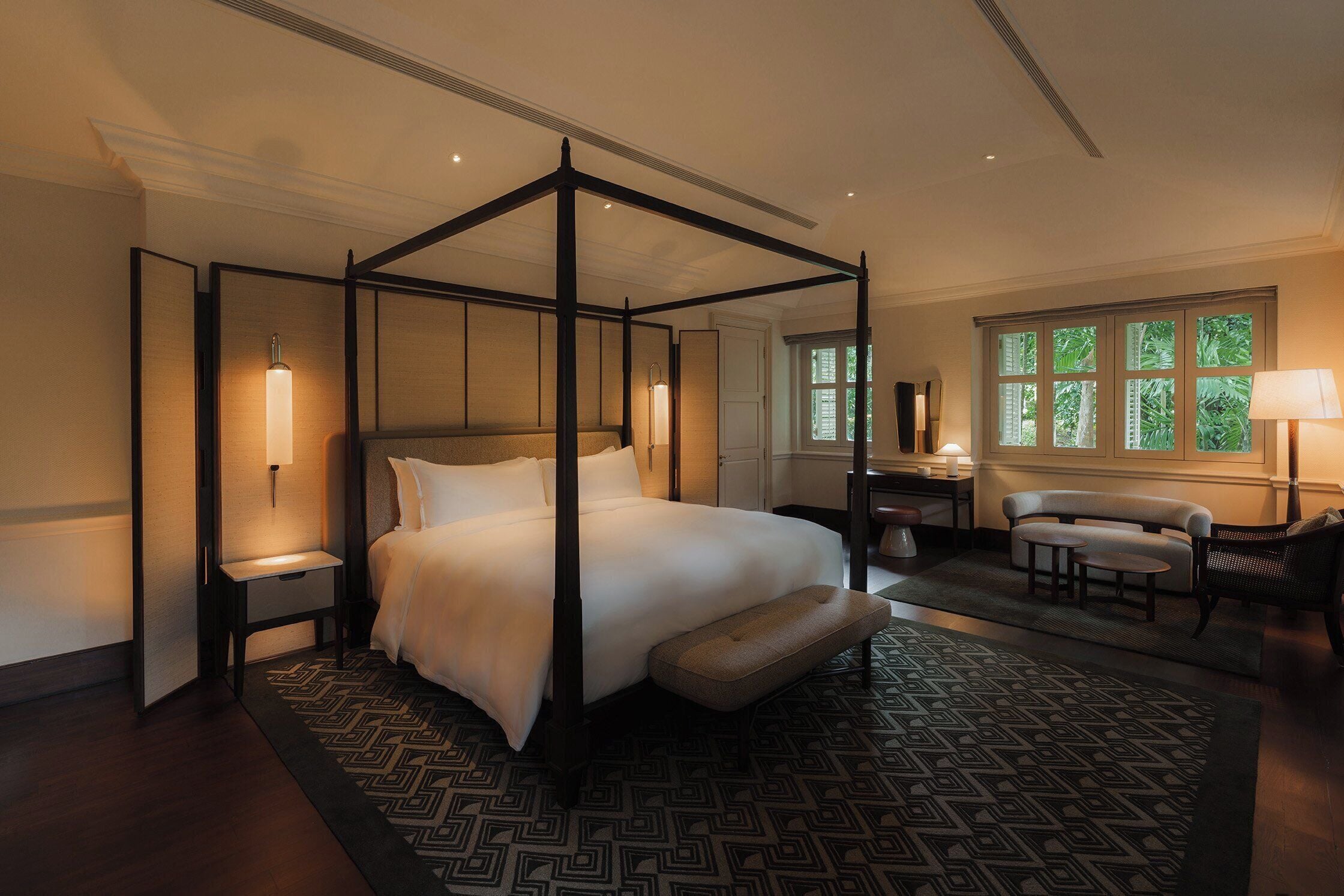 colonial manor | games room