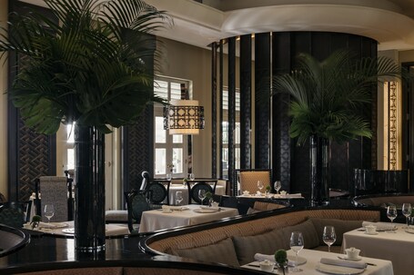 Capella Singapore - Image 4
