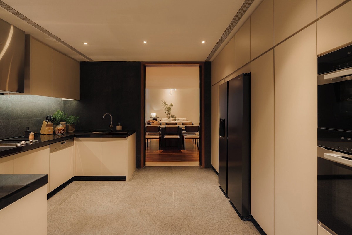 capella manor | private kitchen | espresso maker