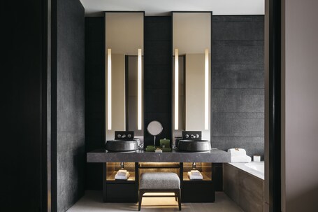 Capella Singapore - Image 56